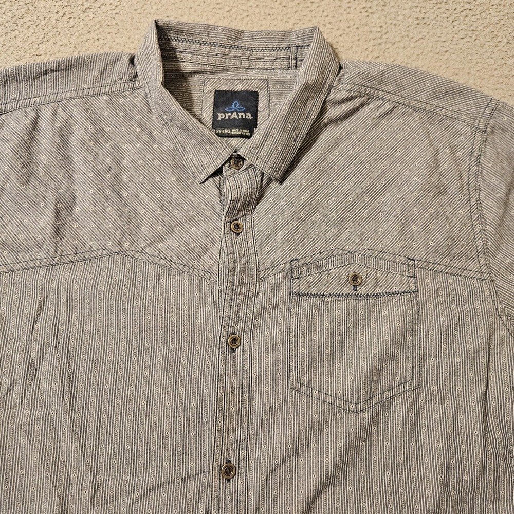 Prana Mens XXL Patras Slim Fit  Short Sleeve Button Down Grey Stripe M1PATR115